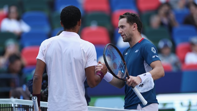 Auger-Aliassime abandonne contre Ruud à Shanghai