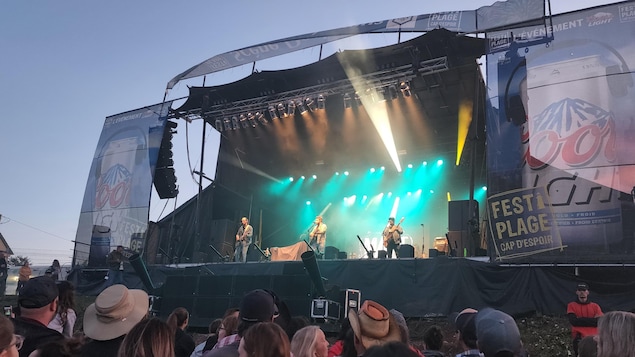 La renaissance du Festi-Plage de Cap-d’Espoir attire un nombre record de festivaliers