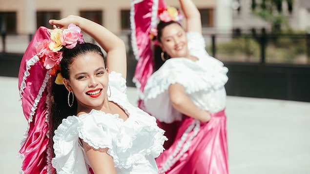 Apprenez la danse Bollywood ou la cumbia à la Place des Arts