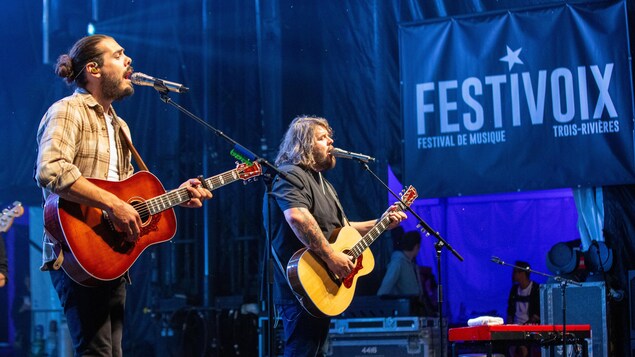 Le Festival de la poésie et le FestiVoix ravis du nouveau calcul des subventions