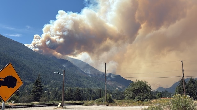 Le feu de Brunswick Creek entraîne de nouvelles évacuations