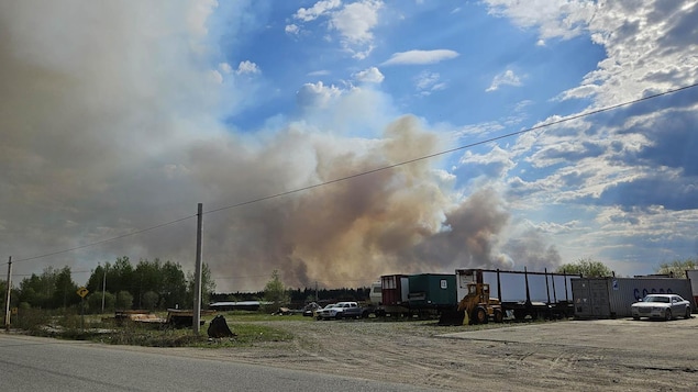 Feu de forêt à Chapais : « On tente de rester le plus calme possible »