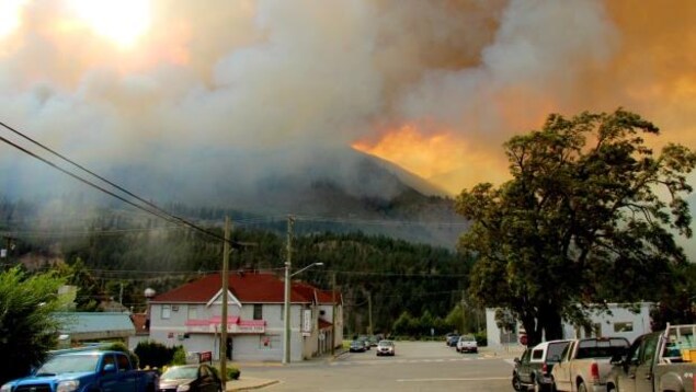 En août 2016, le feu de forêt près de Lytton, en C.-B., avait poussé l'évacuation d'une dizaine de propriétés.