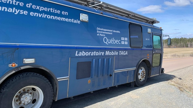 Un camion du centre d'expertise.