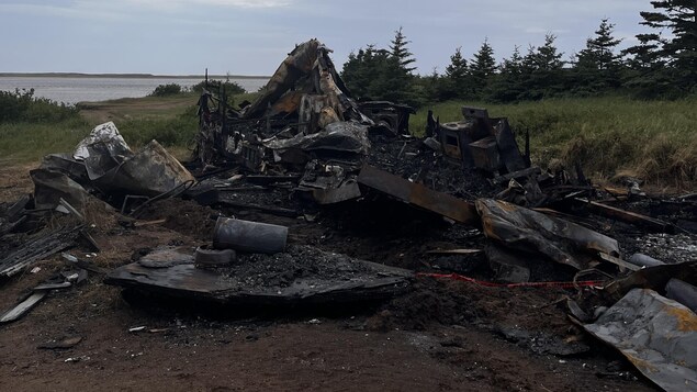 Une maison de Pointe-Parent incendiée dans la nuit de samedi à dimanche