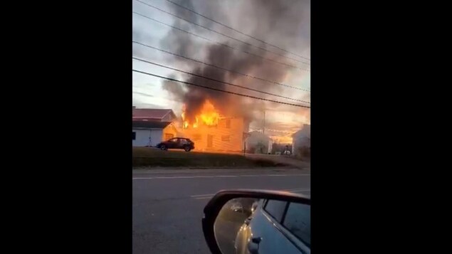 Incendie d’une résidence de deux logements à Saint-Félicien
