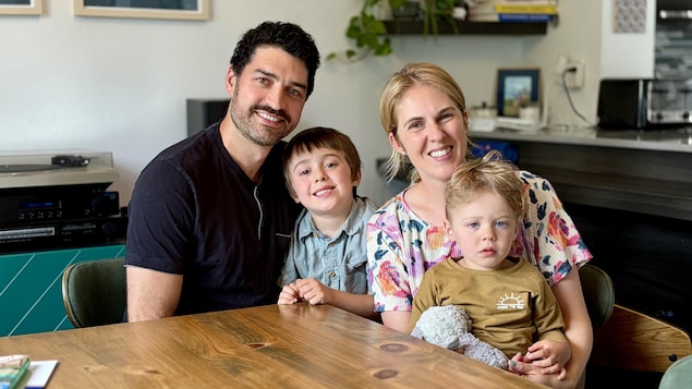 David Michaud et Jessy Gélinas étaient en vacances en Gironde avec leurs enfants pendant les feux en France.