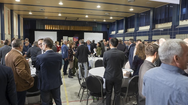Deux cents personnes réunies à Bécancour pour parler de la filière batterie