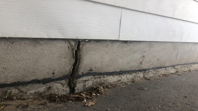Une fissure Une fissure