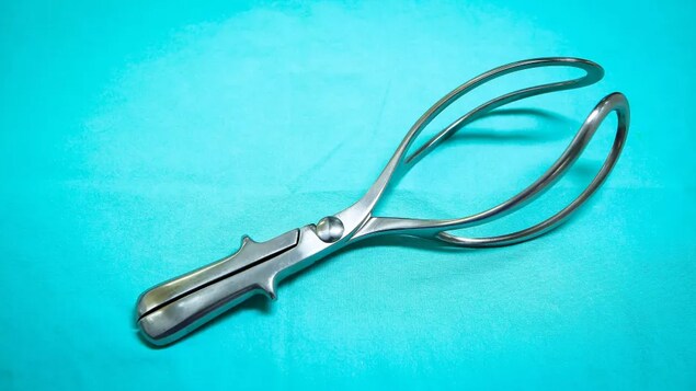 Le Canada affiche un taux alarmant d’utilisation de forceps, selon une étude