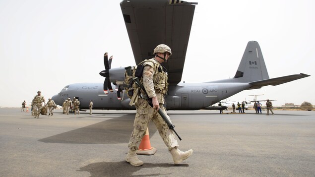 Soldats canadiens sur une base de l'ONU à Gao, au Mali Soldats canadiens sur une base de l'ONU à Gao, au Mali