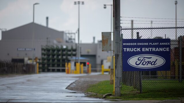 Ford Motor Company of Canada has two plants in southwestern Ontario's Windsor-Essex region. The plants make engines for F-series trucks and Ford Mustangs. Unifor and Ford have reached a tentative contract deal, averting a strike that would have seen around 5,600 Canadian workers hit the picket lines. (Dax Melmer/CBC)