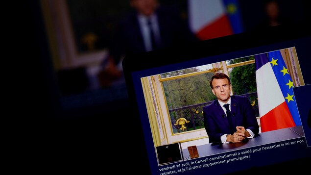 Macron tente de calmer la grogne sociale en France avec un programme de 100 jours