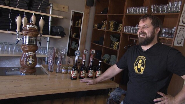 Francis Joncas, de la microbrasserie Pit Caribou. Francis Joncas, de la microbrasserie Pit Caribou.