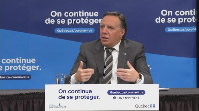 François Legault en conférence de presse.