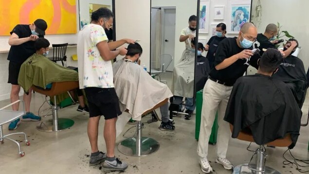 Free haircuts serve as a way to welcome Afghan refugees to their new life in Calgary - Vimarsana News