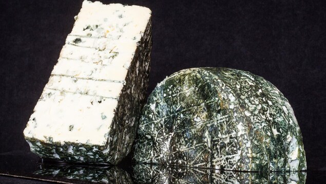 Le fromage Bleu d’Élizabeth de la Fromagerie du Presbytère à Sainte-Élisabeth de Warwick.