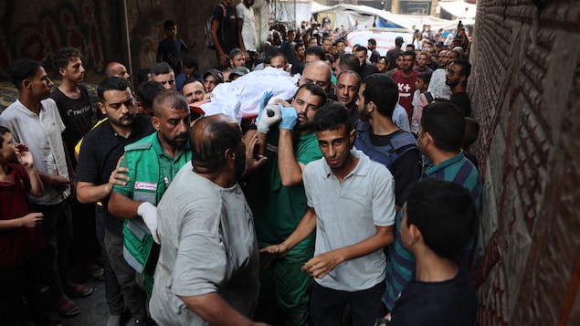 El funeral del periodista palestino Anas Al-Sharif.