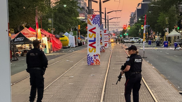  La fusillade à Toronto ravive les inquiétudes quant à la sécurité des festivals 