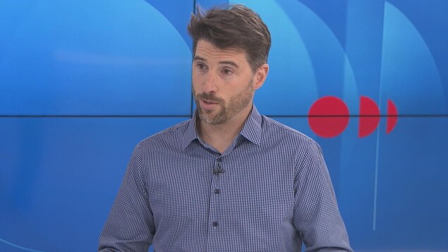 Gabriel Girouard, microbiologiste-infectiologue au Centre hospitalier universitaire Dr-Georges-L.-Dumont de Moncton. Gabriel Girouard, microbiologiste-infectiologue au Centre hospitalier universitaire Dr-Georges-L.-Dumont de Moncton.
