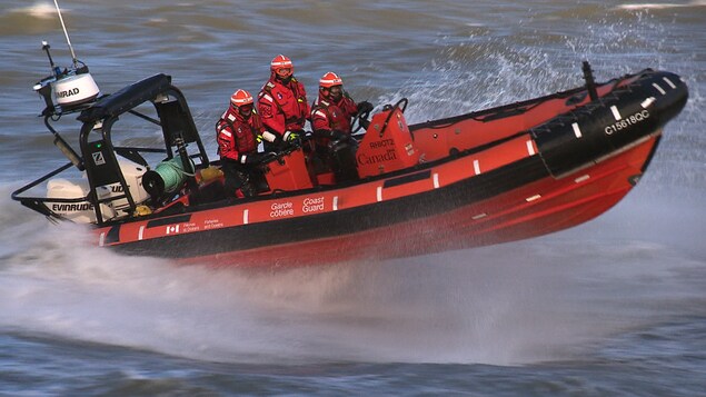 Un homme sombre dans le fleuve à Lévis : les recherches se poursuivent