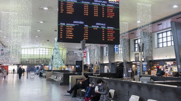 VIA Rail présente ses excuses pour les perturbations pendant le temps des Fêtes