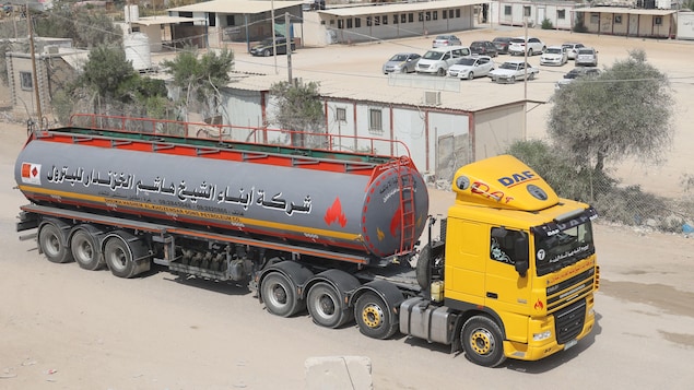 Un camion de carburant à Gaza.