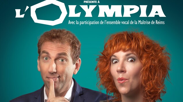 Une affiche de l'Olympia présente le spectacle. Il y a la photo de la chanteuse et d'un homme.