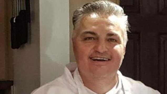 Glenn Forbes est chef au restaurant La Cache d'Amélie, à Baie-Comeau. Glenn Forbes est chef au restaurant La Cache d'Amélie, à Baie-Comeau.