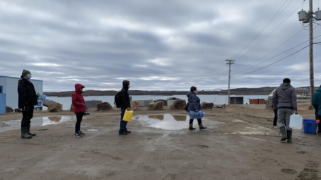 La vidange des conduites d’eau se poursuit à Iqaluit