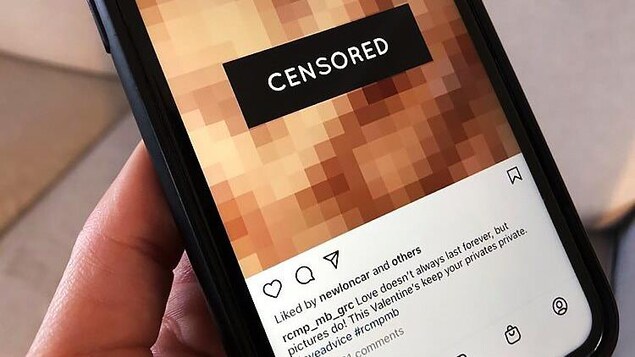 Un policier non coupable d’avoir partagé sans consentement des images sexuelles