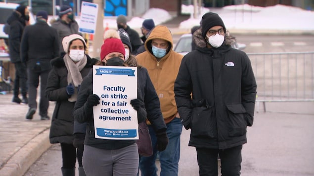 Grève de professeurs à l’Institut universitaire de technologie de l’Ontario