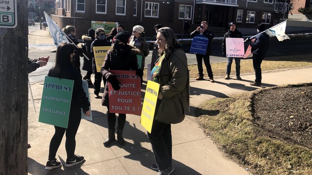 Une médiatrice nommée pour tenter de mettre fin à la grève à l’Université Sainte-Anne