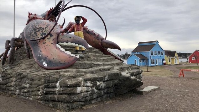 Homard géant situé au parc Rotary de Shediac