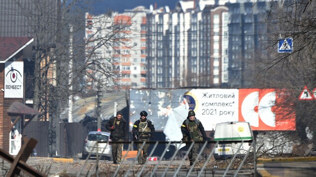 Ukraine : Kiev se prépare à un assaut, Moscou poursuit les bombardements