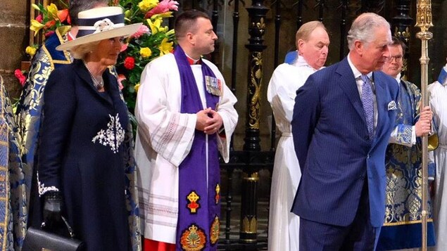 L'aumônier Guy Chapdelaine a rencontré le prince Charles et son altesse royale Camilla Parker Bowles. L'aumônier Guy Chapdelaine a rencontré le prince Charles et son altesse royale Camilla Parker Bowles.