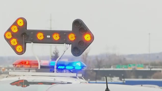 L’Alberta réduira la vitesse pour dépasser un véhicule de travaux routiers à l’arrêt