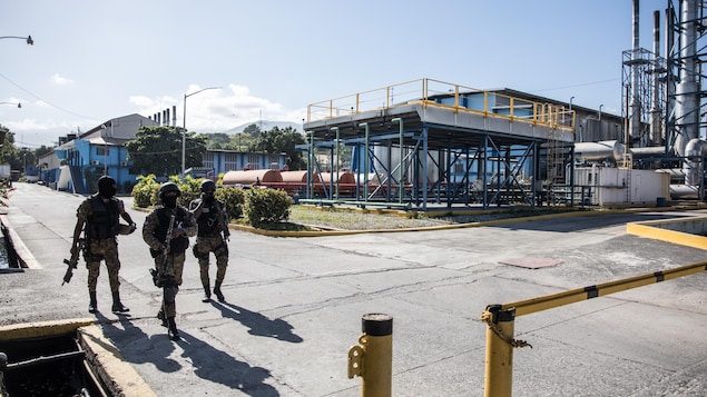 Haïti : la police met fin au blocus du plus important terminal de carburant