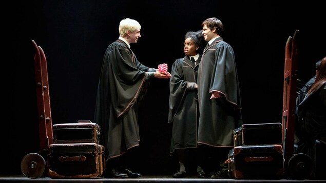 La pièce « Harry Potter and the Cursed Child » (Harry Potter et l'enfant maudit) La pièce « Harry Potter and the Cursed Child » (Harry Potter et l'enfant maudit)