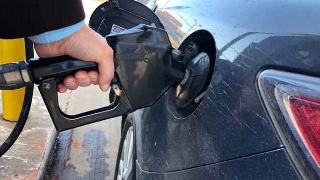 Hausse du prix du carburant le 1er juillet : le Canada atlantique craint le pire