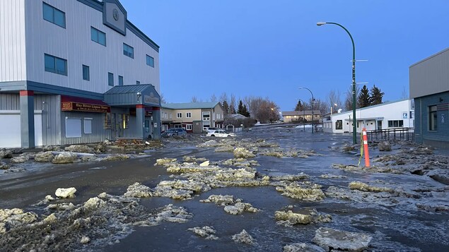 Après le scénario catastrophe de 2022, Hay River se prépare à la débâcle du printemps