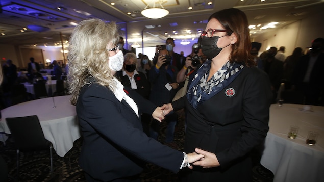 Un juge entend vendredi la contestation de Shelly Glover sur l’élection au PC