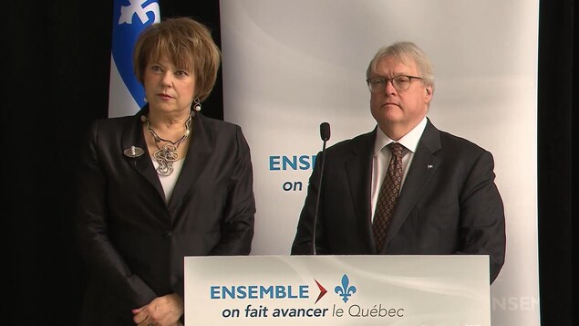 La ministre de l'Enseignement supérieur, Hélène David, et son collègue de la Santé, Gaétan Barrette
