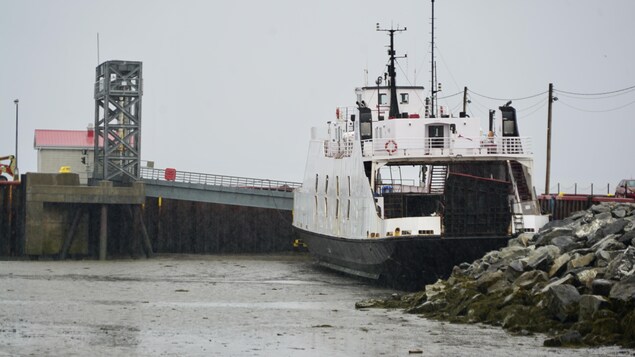 L’Héritage 1 demeurera à quai plus longtemps que prévu