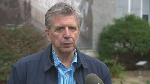 L'artiste acadien Herménégilde Chiasson. L'artiste acadien Herménégilde Chiasson.