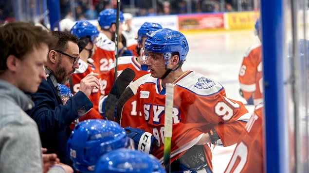 Des hockeyeurs québécois en vedette chez le Crunch de Syracuse