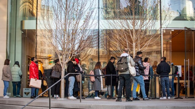Is the 'Buy Canadian' Movement Dying or Just Getting Started? The Holiday Shopping War Is Real