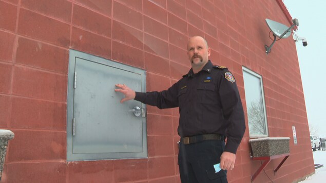 Une caserne de pompiers albertaine à la rescousse des bébés abandonnés