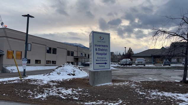 Une avalanche fait au moins un mort et 4 blessés près d’Invermere en C.-B.