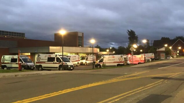 Horizon s’attaque aux longs temps d’attente des ambulances à l’Hôpital de Moncton